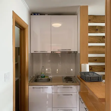 Apartment Kosuta- Ljiljana Dokanovic *